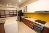 Nice three bedrooms apartment for rent in Tran Duy Hung street, Cau Giay district, Ha Noi